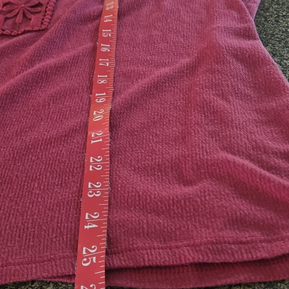 Anneliese Embroidered Fushia Pink Top Short Flutter Sleeves Women's L - Picture 10 of 11